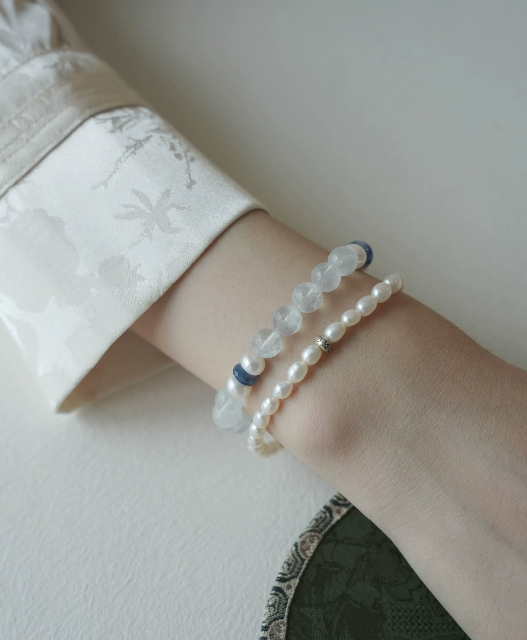 Beimingyu Aquamarine & Freshwater Pearl Bracelet — product image 2